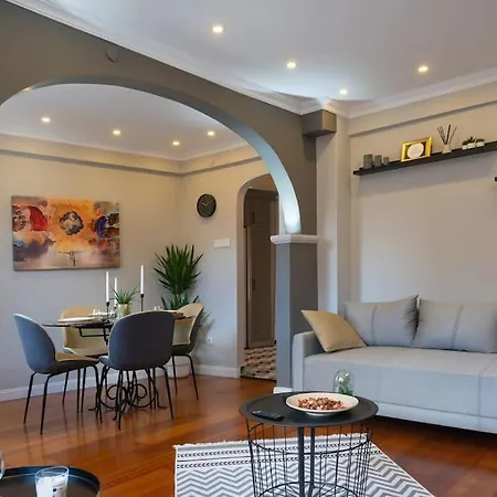 The Of The Bosphorus & Comfortable Apartamento Estambul