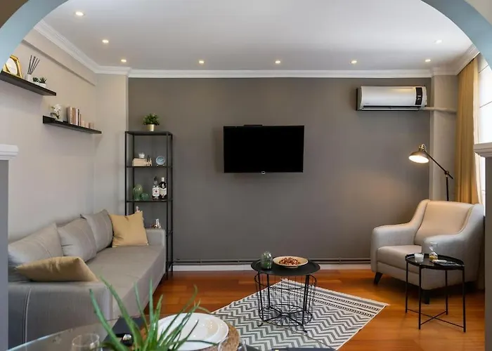 The Of The Bosphorus & Comfortable Apartmán